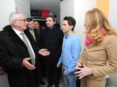 2012.02.06.inaugurations-des-residences-universitaires-maryse-bastie-et-l-aerophile