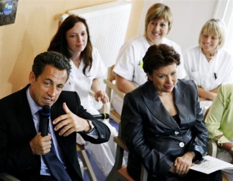 2012.03.05.sarkozy-bachelot-hopitaux-psychiatrique-hopital-reforme-psychiatre
