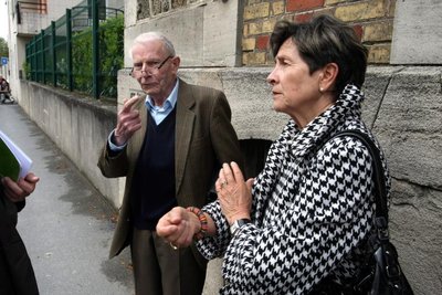 les parents de vincent LAMBERT qui ont obtenu la reprise l'alimentation et l'hydratation et qui demande son changement d'hopital