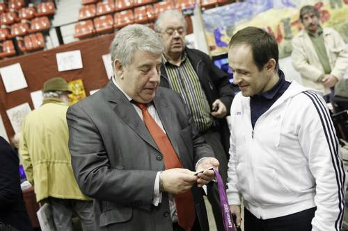 le maire Jean-Louis FOUSSERET Maire de Besançon et Président de la communauté d’agglomération organisateur de la manifestation le maire Jean-Louis FOUSSERET