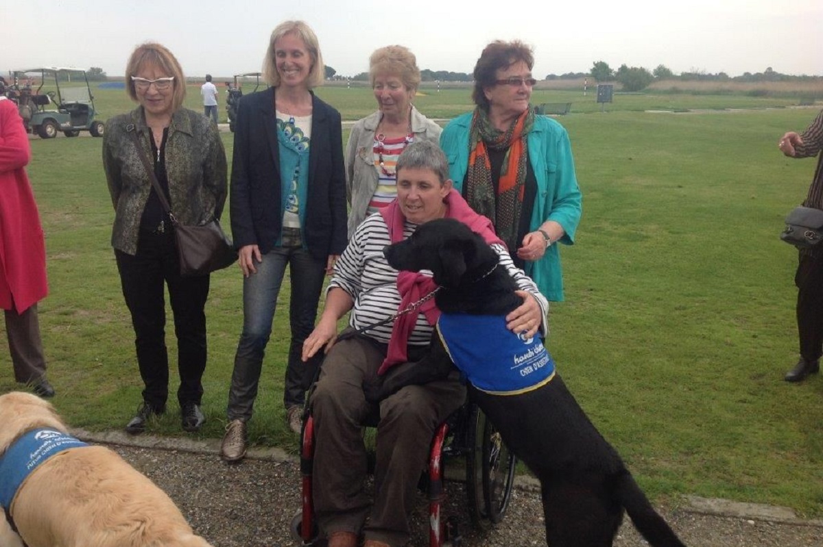 Presentation du parcours Handi-Chien Segolene NEUVILLE
