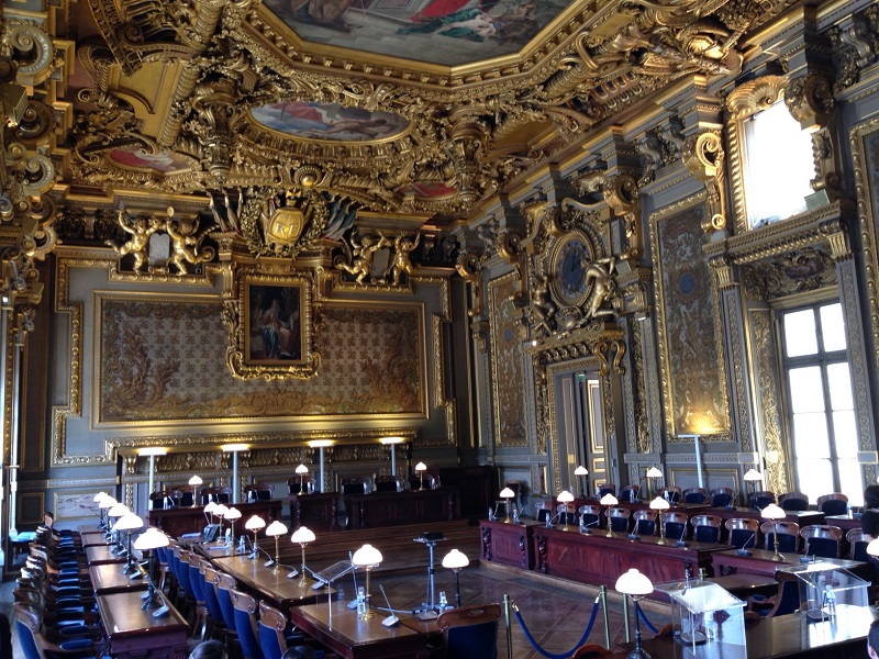 Salle d audience de la premiere chambre civile de la cour de cassation
