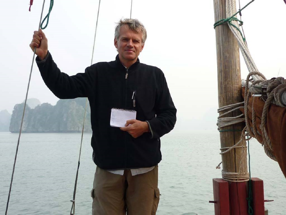 Olivier WEBER Parrain de l expedition et realisateur du film de l expedition le Defi Baikal