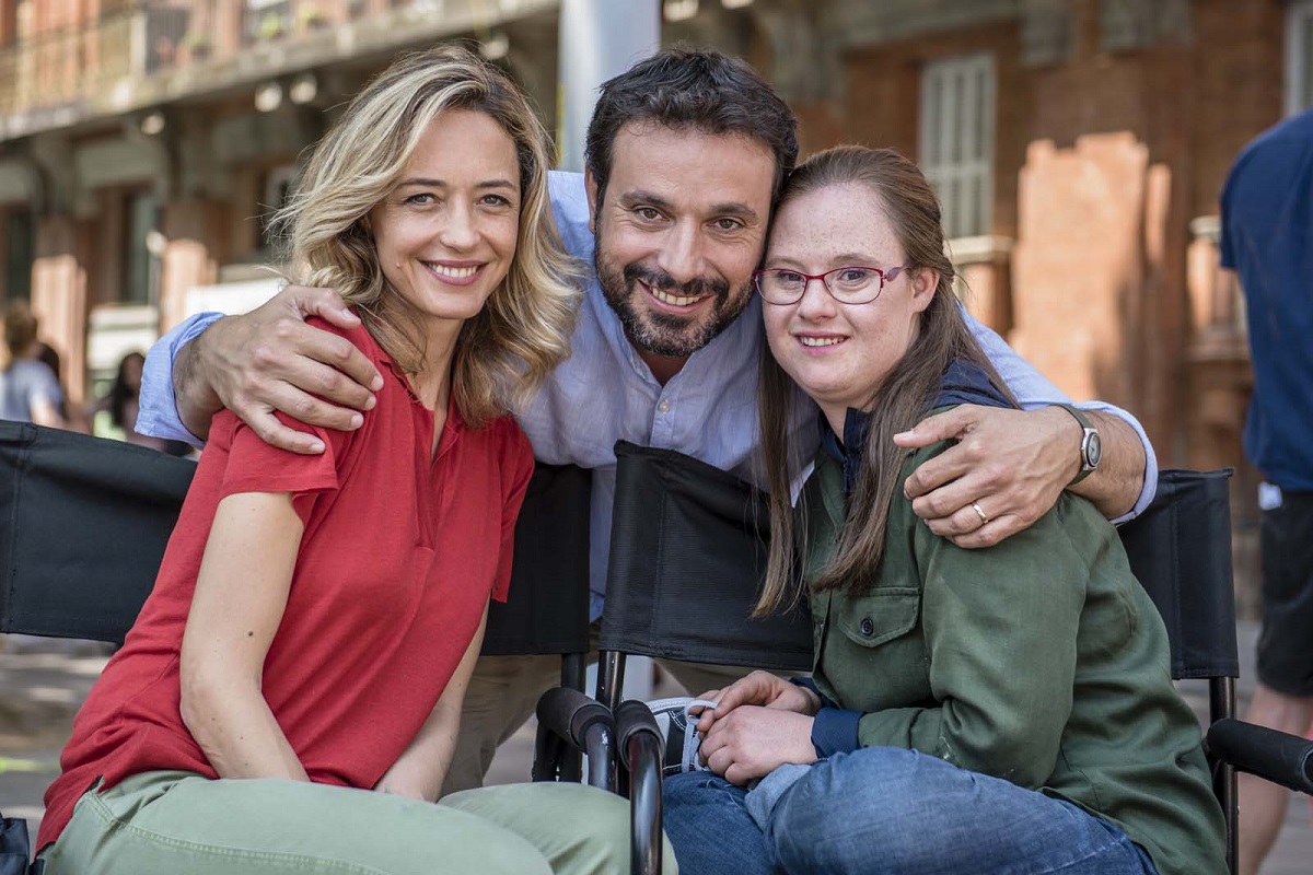 Les acteurs du téléfilm "Mention particulière" diffusée sur TF1 a Toulouse lors du tournage