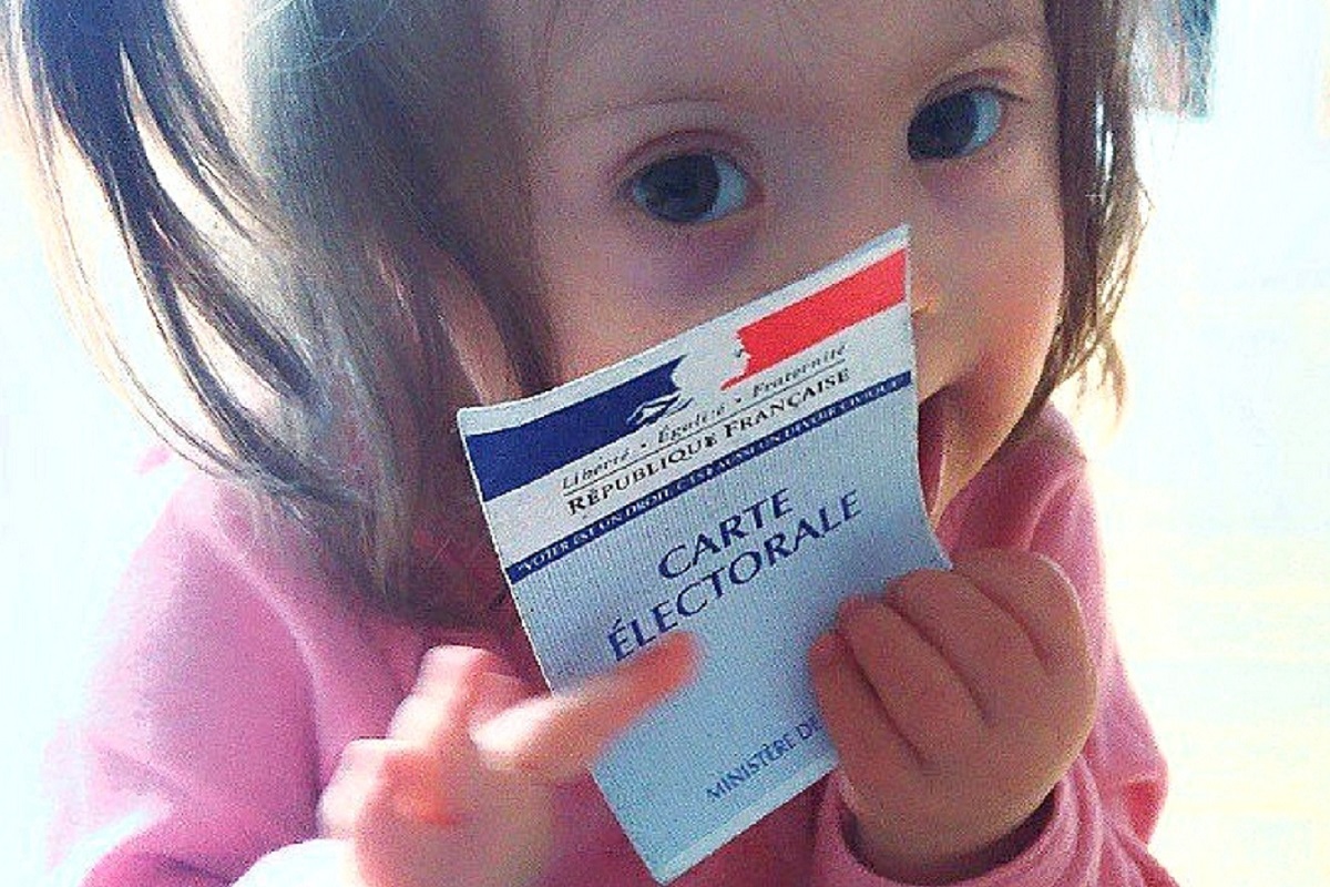 La Fille de CAROLINE BOUDET auteur d un livre Juste un peu de temps publie en fevrier 2018