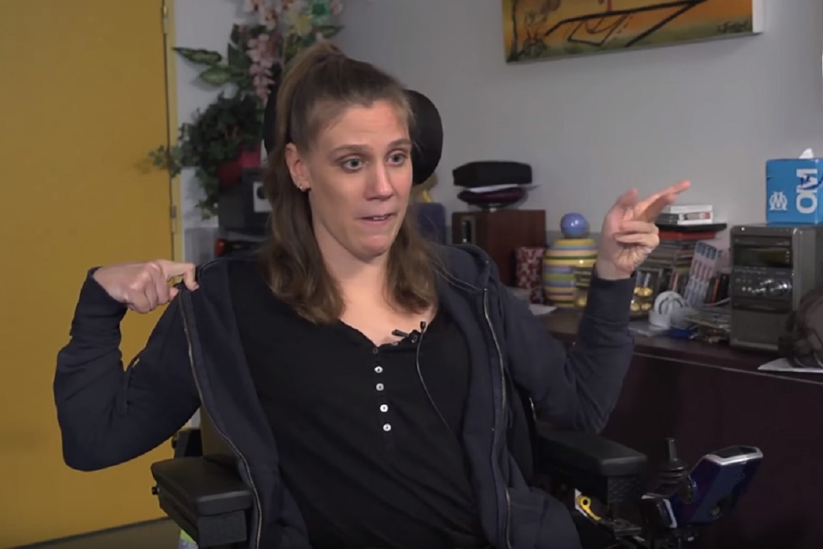 Mélanie expliquant les douleur quotidienne quelle rencontre dans la vie de tous les jours 06859