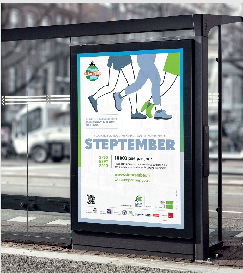 affiche de l-evenement sur un arrêt de bus e9862