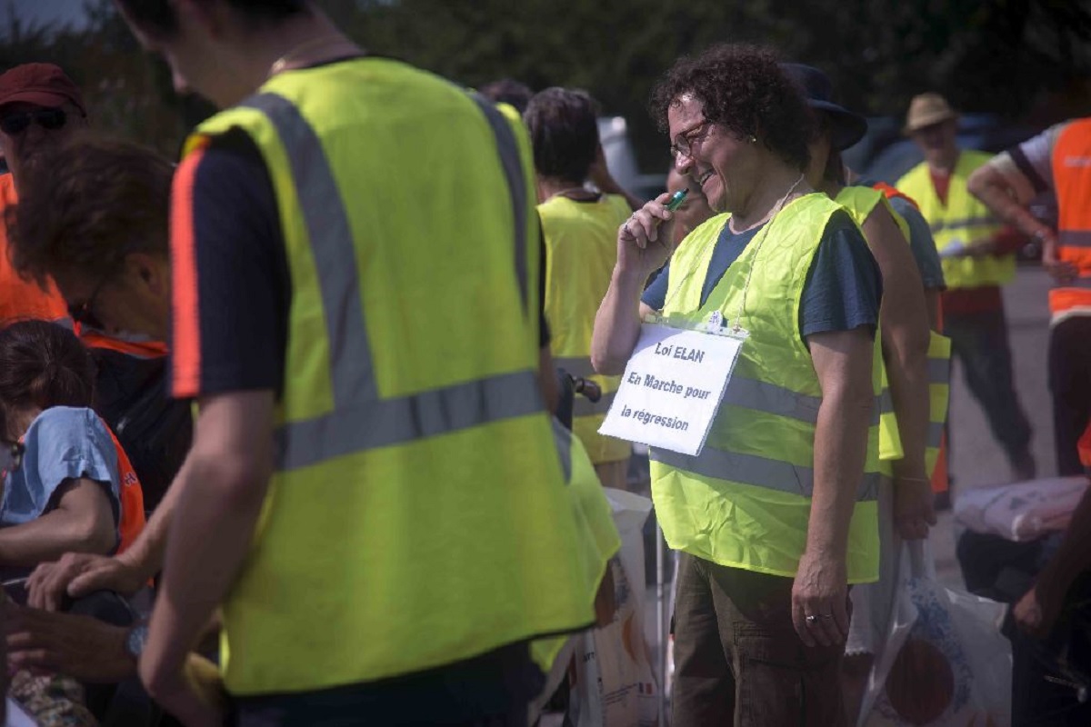 Opération peage gratuit le 29 juillet 2018 par le CIAH 31 au peage de Toulouse sud contre larticle 18 du projet de loi ELAN