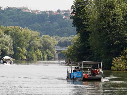 Promenade en embarcation legere