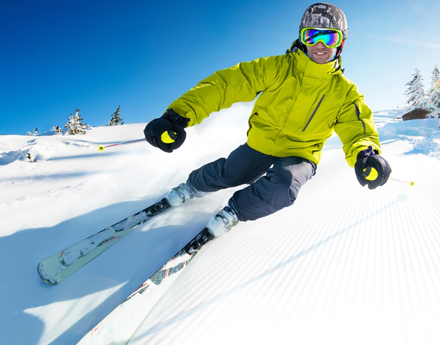 Un homme equipe du Ski-Mojo Man
