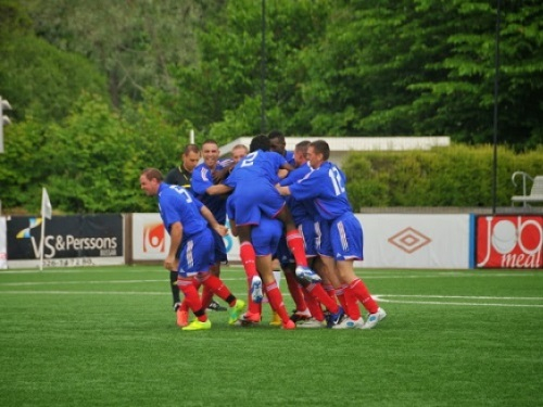 Equipe de France de Foot sport adapte a l'entrainement