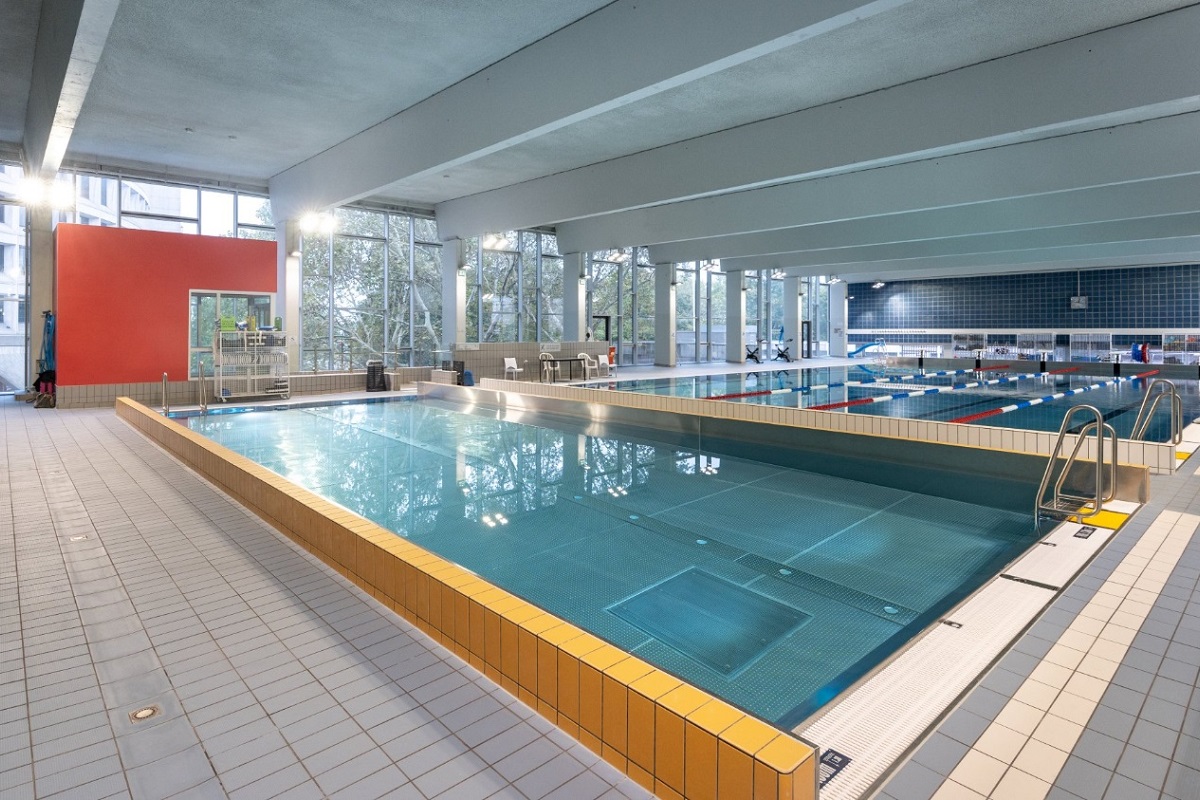 L'une des deux piscines totalement rénové dans le cadre le cadre du plan nager a Paris