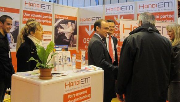 Handi-Em association en charge de l'application du plan emploi des travailleurs handicap&eacute;s pour les entreprise du m&eacute;dicament a la 14eme semaine emploi en 2010 pr&eacute;sente ici son bilan (Archives)