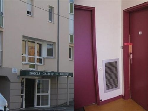A droite la façade des appartements collectifs a gauche les scellés posé par la police scientifique après leurs passage