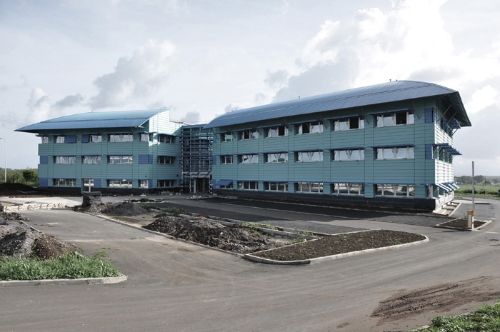 Les nouveaux bâtiments de la CAF de Guadeloupe quelques jours avant son inauguration le 16 novembre dernier