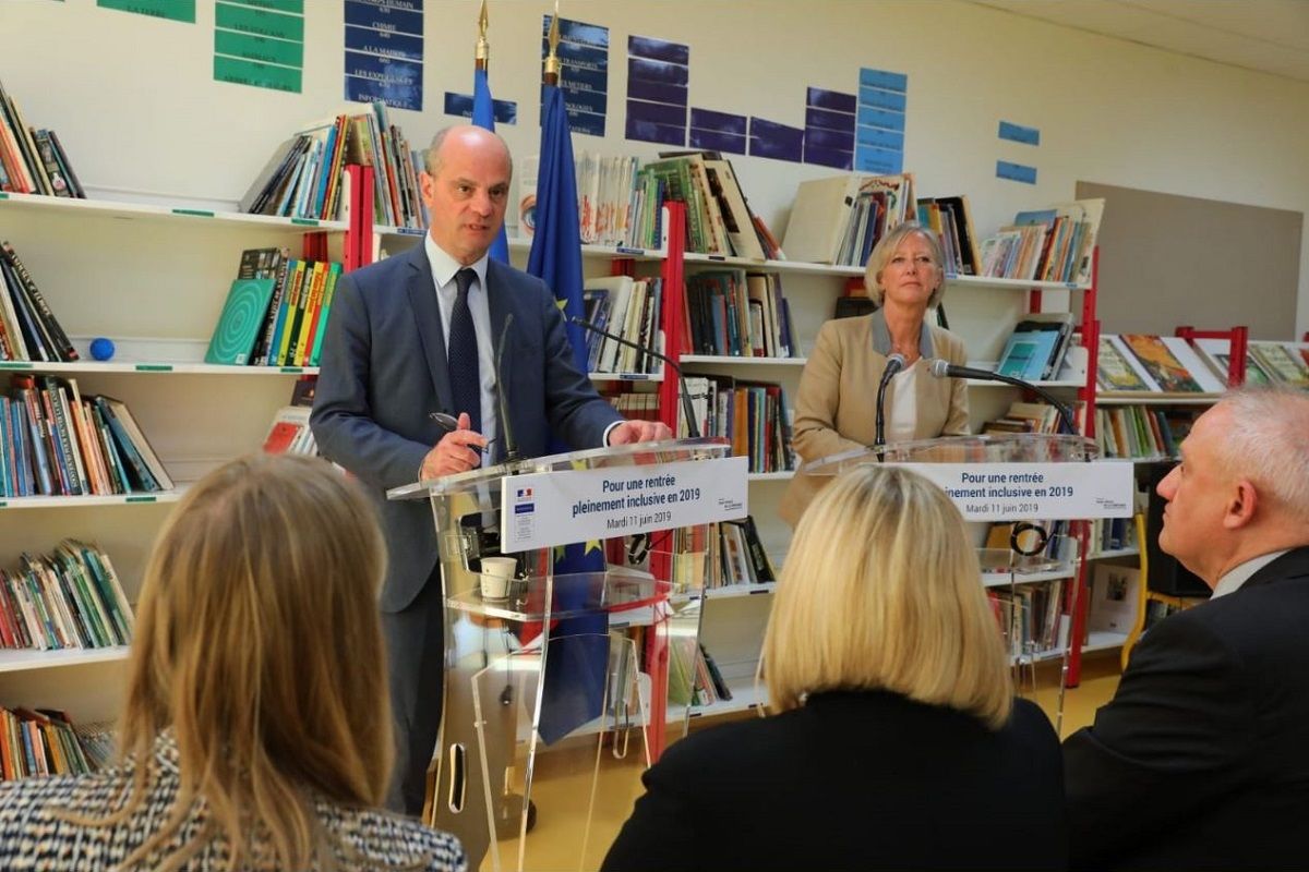 Jean Michel blanquer et Sophie cluzel dans le val d'oise pour une rentrée pleinement inclusive en 20190a708