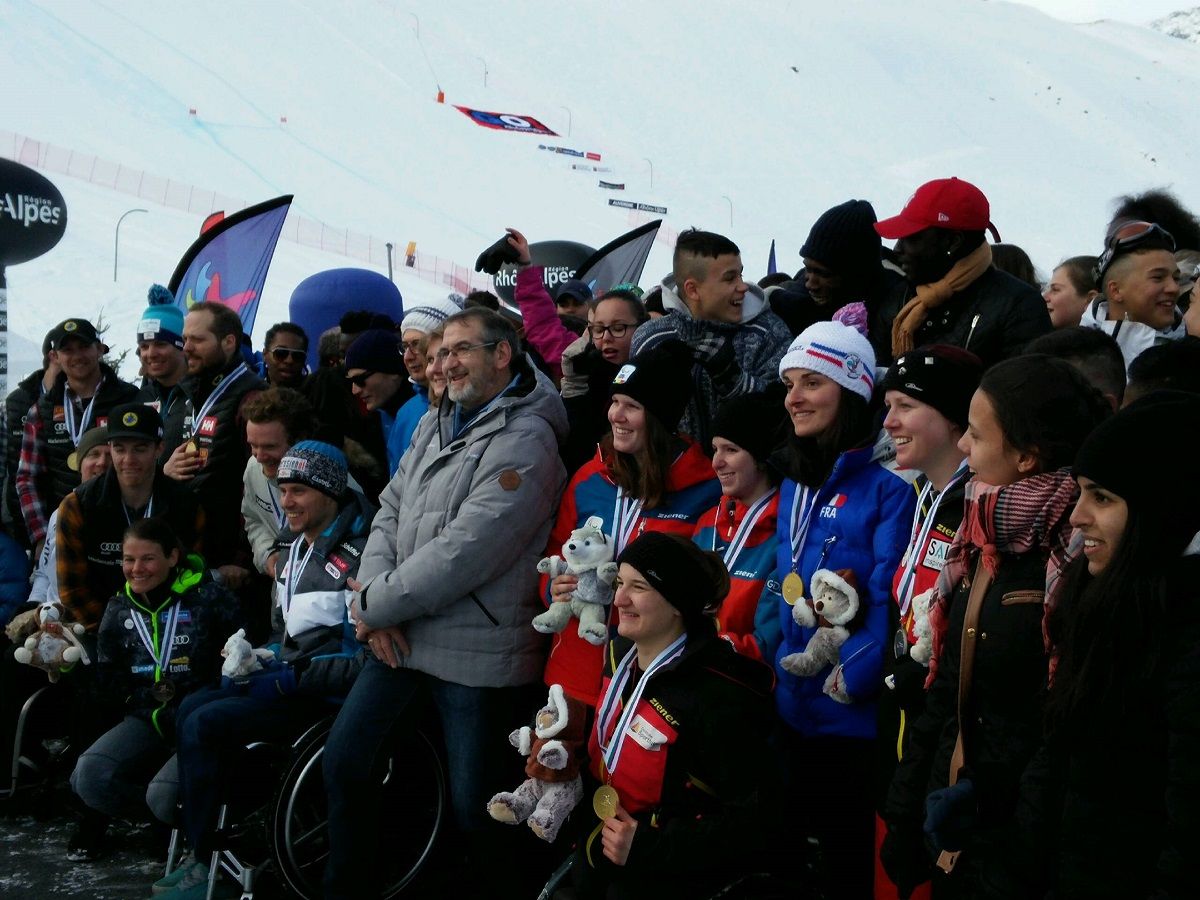 Journee de sport et partage et de sensibilisation au handicap organisee a Tignes le 27 janvier 2016