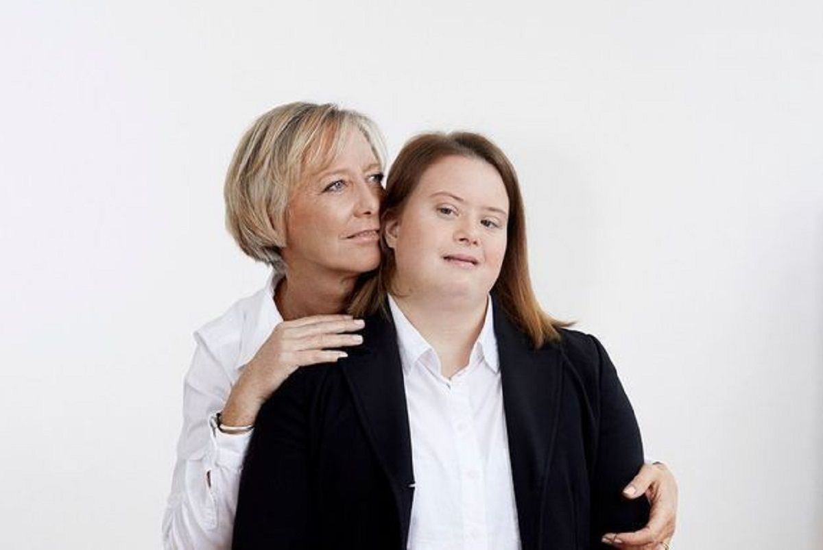 La secretaire dÉtat chargee des Personnes handicapees Sophie Cluzel avec sa fille Julia