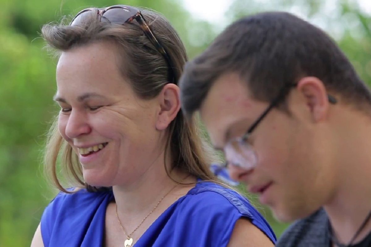 Assistant au projet de vie un service de proximité pour les familles 50109