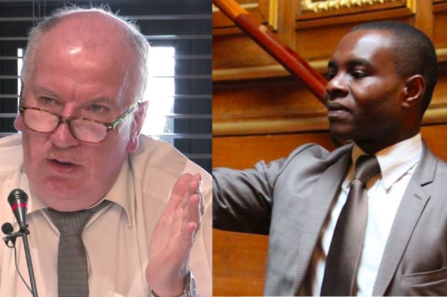 De gauche a droite le senateur du nord Eric BOCQUET du groupe communiste Thani MOHAMED SOILIHI Senateur de Mayotte de La Republique en Marche