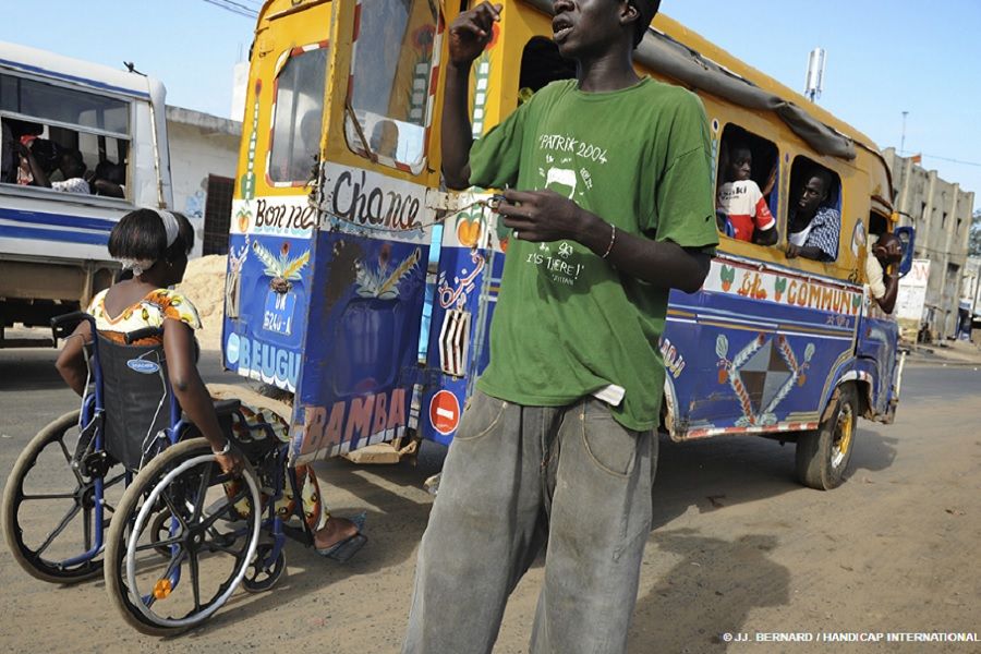 Partout dans le monde le handicap et surtout dans les pays voie de developpement comme ici au Senagal handicap international et present