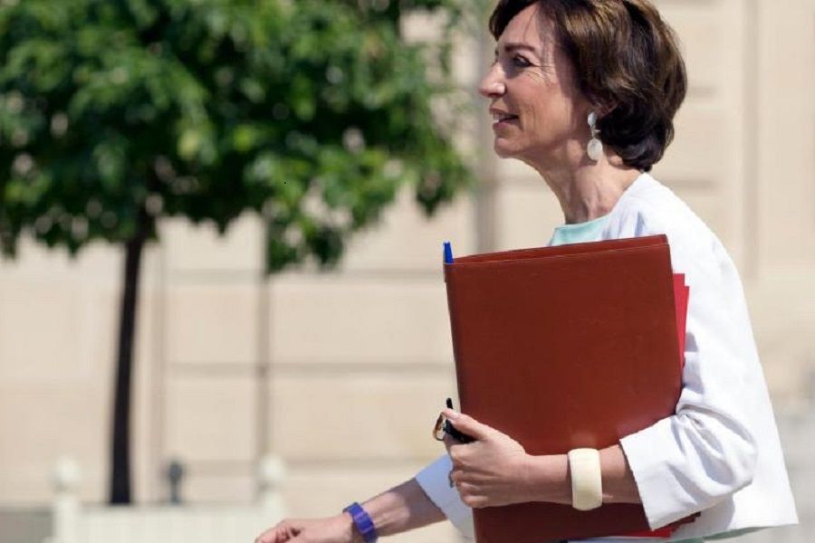 Marisol TOURAINE arrivant au conseil des ministre