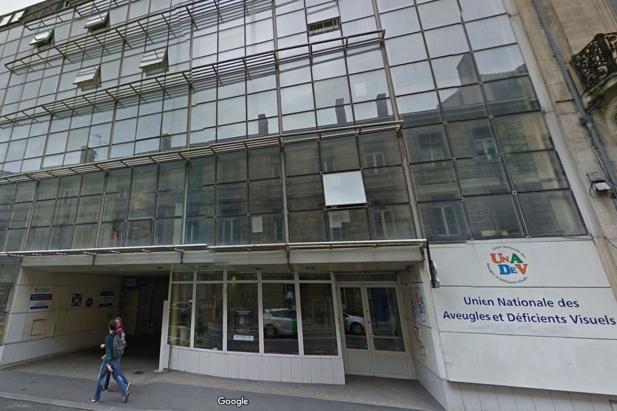 Siege de l association l UNADV 14 Rue de Cursol a BORDEAUX