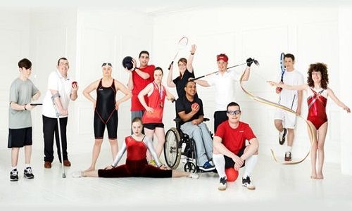 Des athlètes déficient intellectuels participant aux jeux spécial Olympics