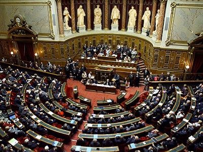 Les s&eacute;nateurs r&eacute;unit a l'occasion d'un vote le 15 d&eacute;cembre 2012