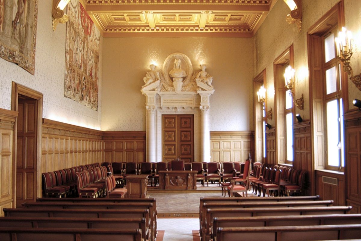La Grand chambre de la Cour des comptes a Paris