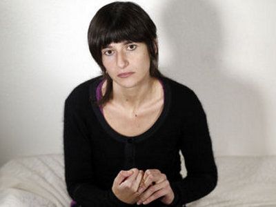 Marion LARAT aujourd'hui âgée de 25 ans et invalide a 75 % après AVC suite a la prise selon elle du contraceptif troisième génération du laboratoire Bayer