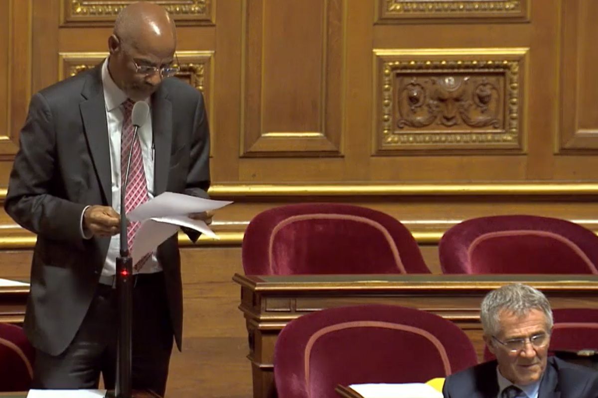 Le sénateur de Martinique Maurice ANTISTE le 13 février 2019 lors d'une séance au sénat bbcb8